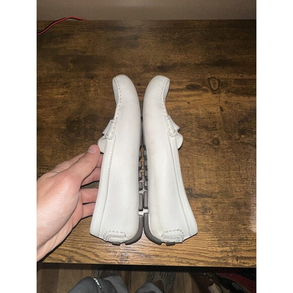 Women’s Louis Vuitton Leather Driving Flats Size 35.5 Size 5 Gold Loafer White - Picture 4 of 8